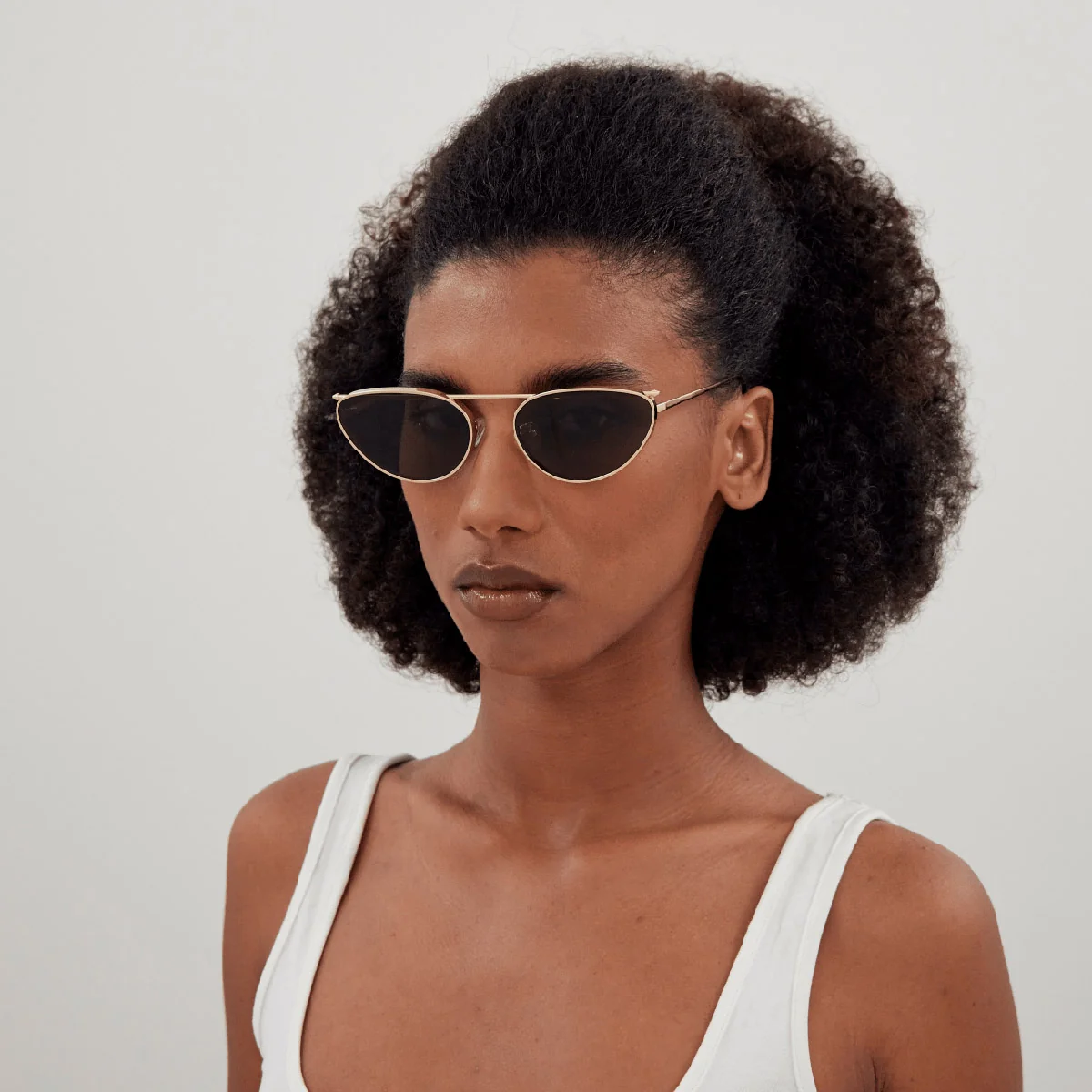 Alexander McQueen® AM0424S - Image 3